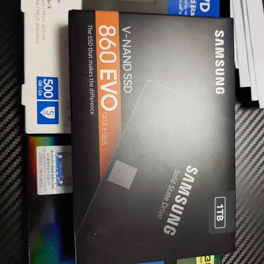 삼성 웬디 ssd 2.5인치 미개봉 팝니다 1tb 500g