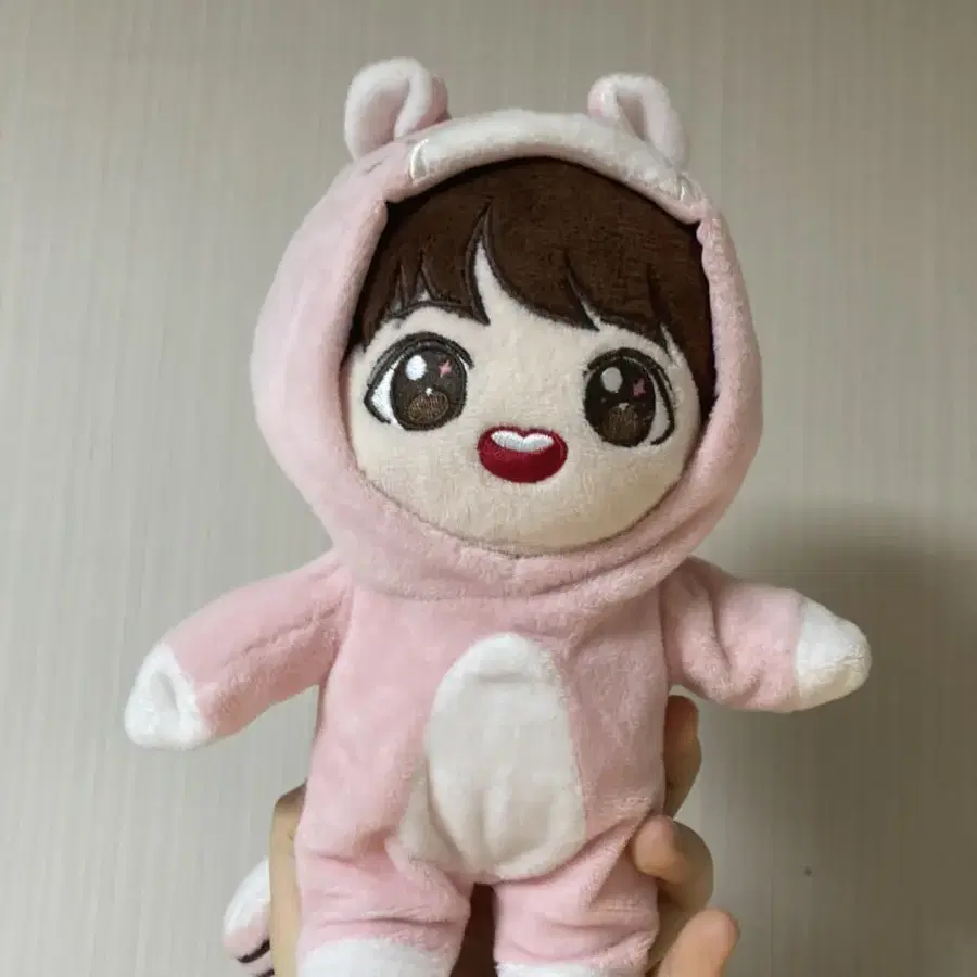 방탄 제이홉 20cm 인형