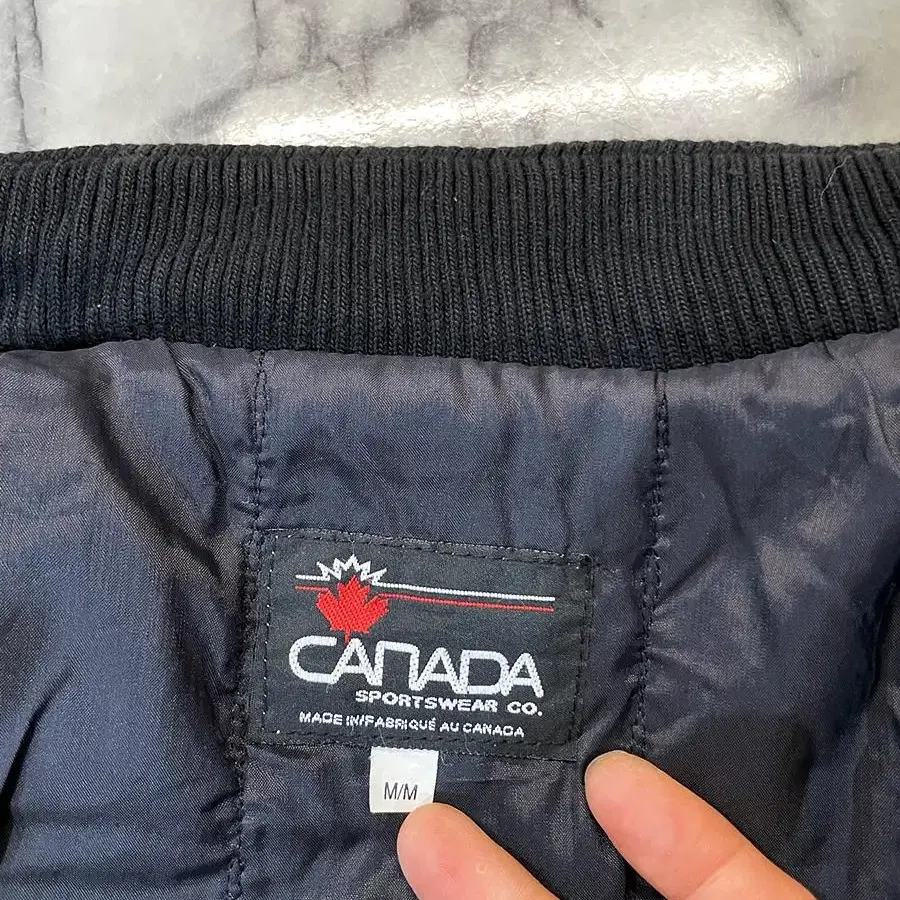 [M] 90s 빈티지 레더 바시티 자켓 made in CANADA