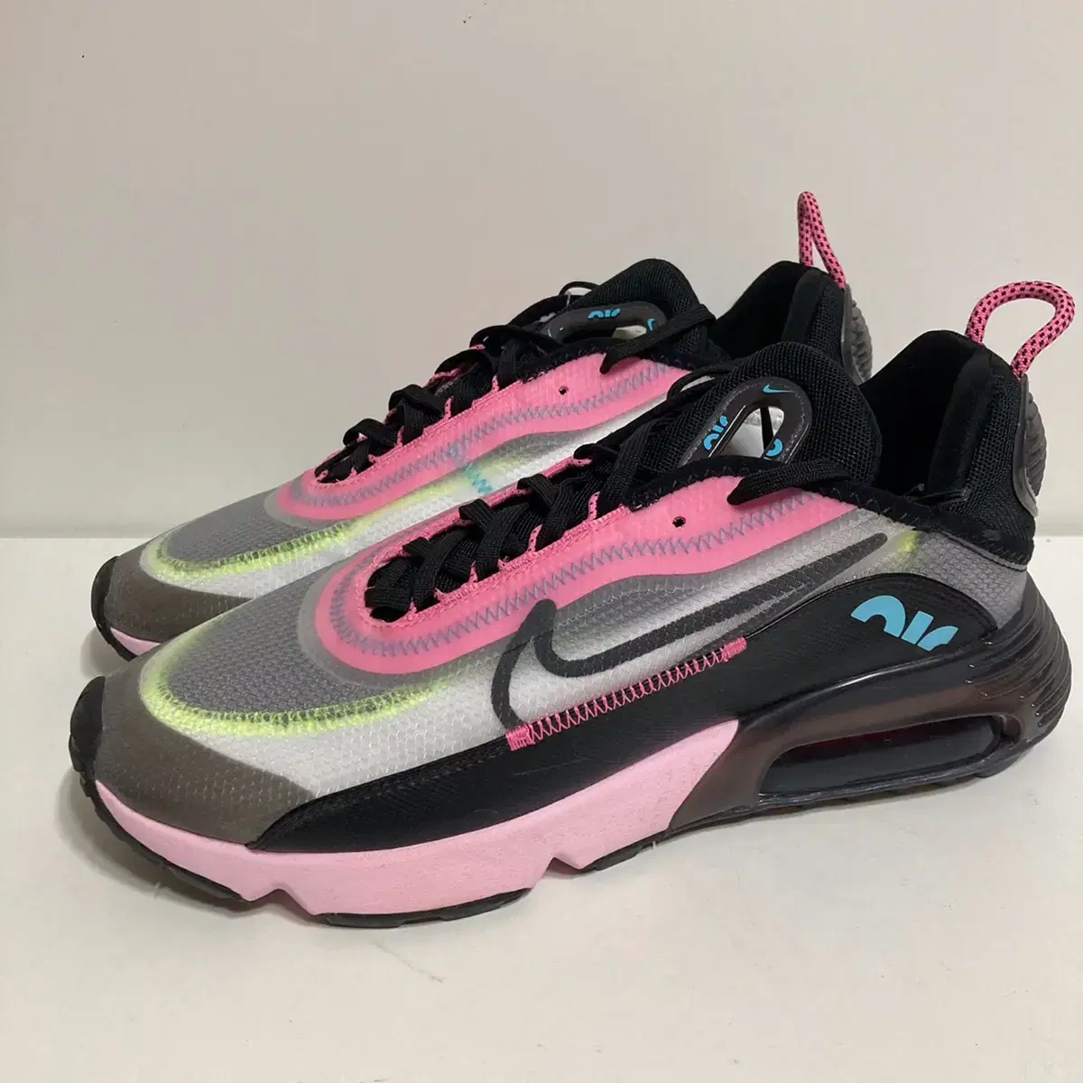 [285] Nike Air Max 2090 Black Pink