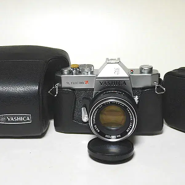 YASHICA TL & YASHINON 50.4 필름카메라셋. 소장용풀셋