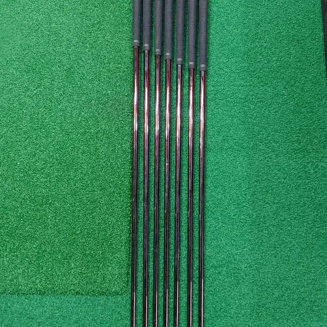 여성용 GOLF TECH 중고 아이언 세트 (5~S) 그라파이트 L