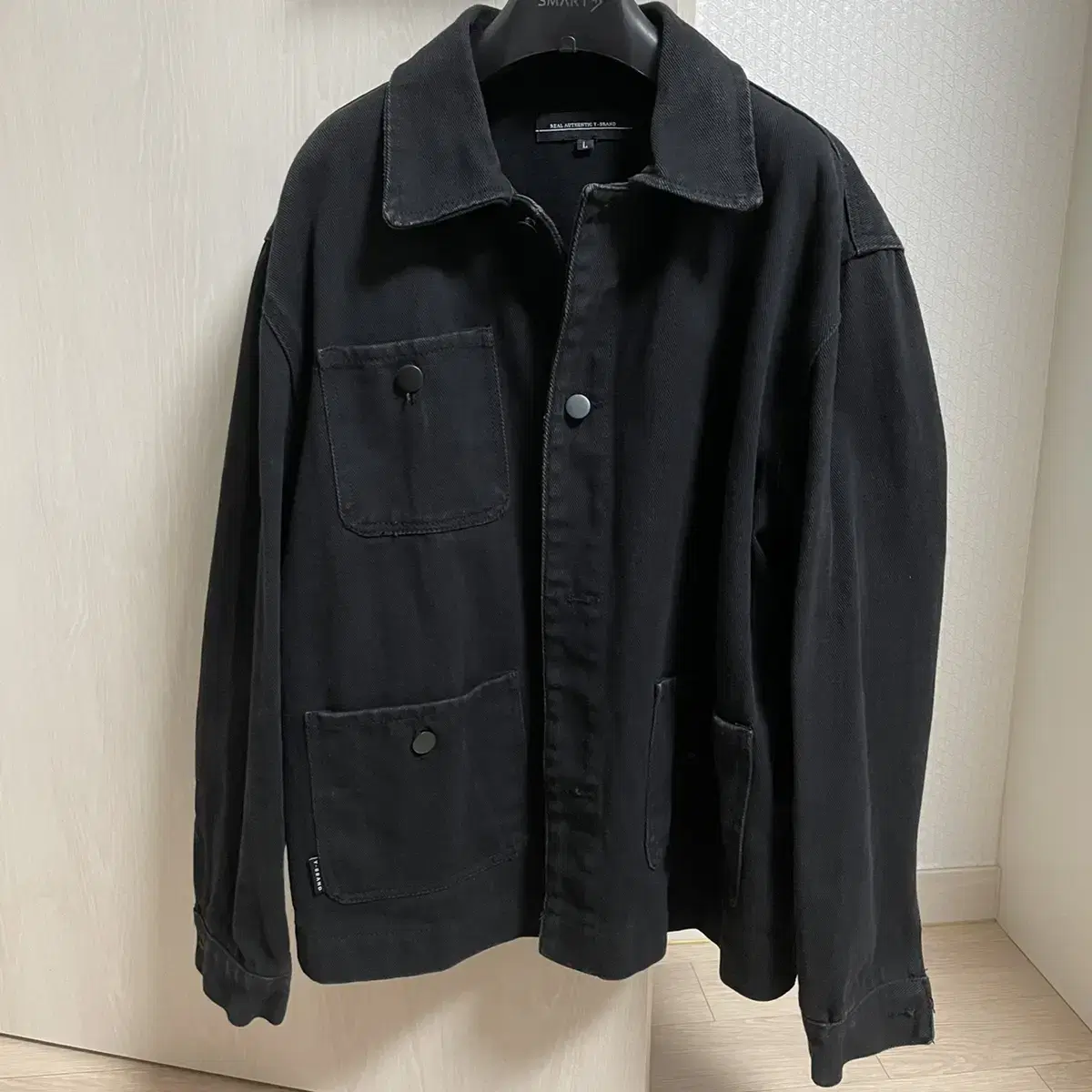 Men's black jacket