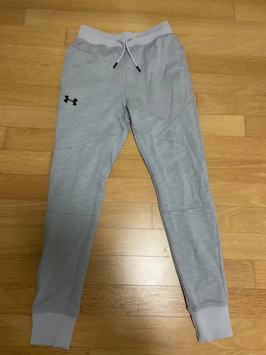 Under Armour pants