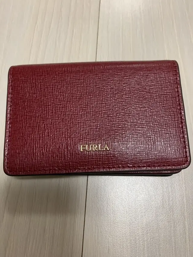 FURLA 훌라 카드지갑 새상품