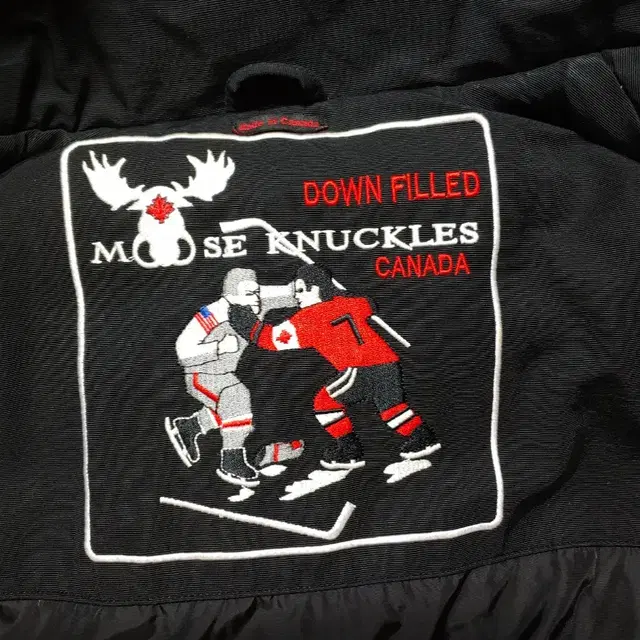 무스너클 쓰리쿼터 Moose Knuckles 3Q