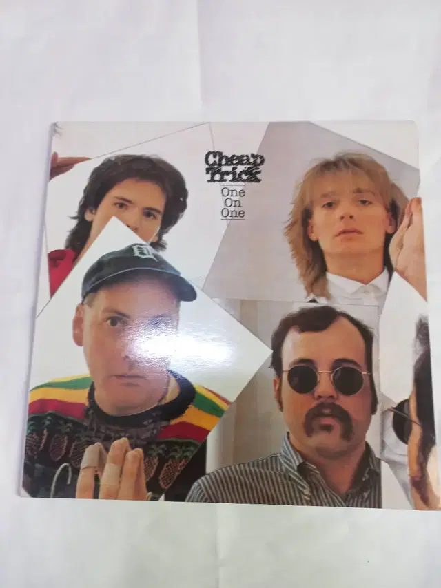 Lp중고 칩 트릭 Cheap Trick 음반 판매합니다.