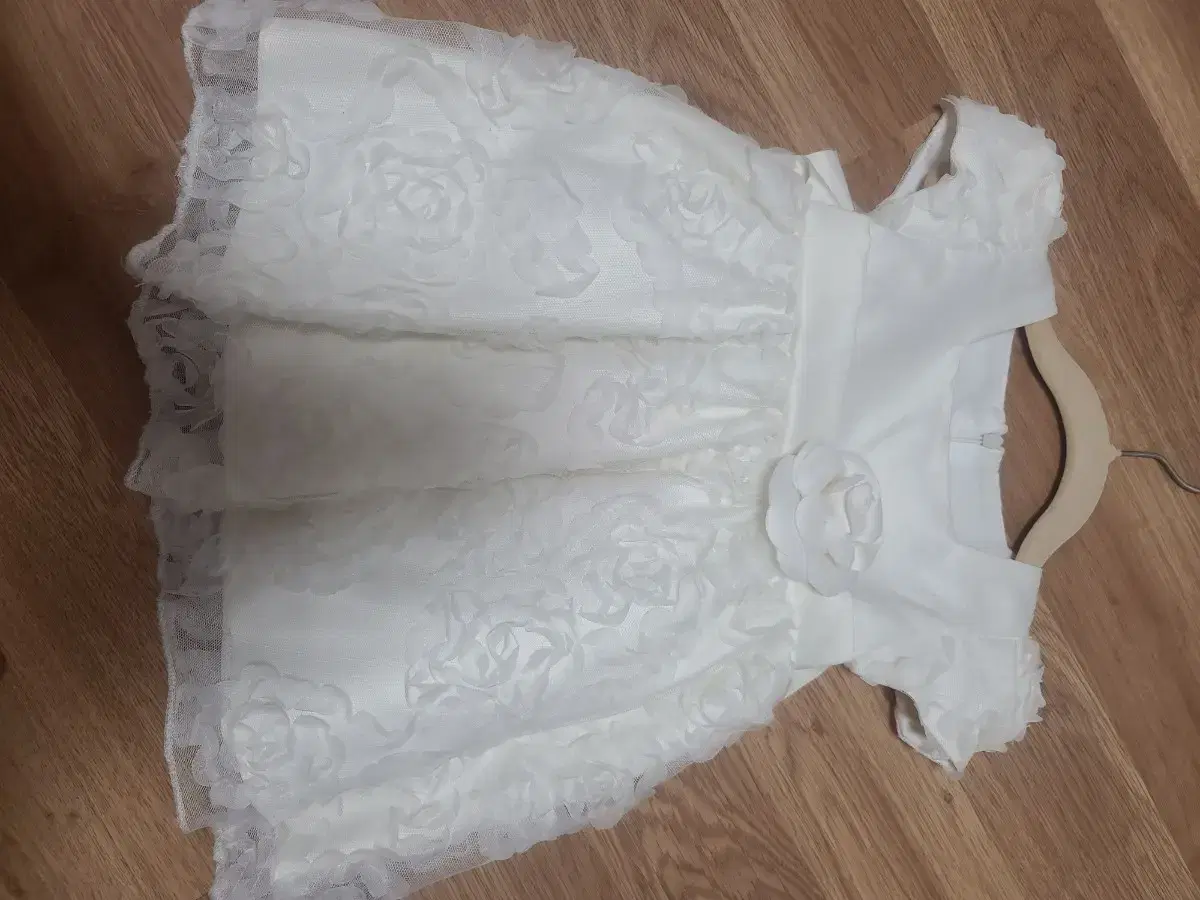 Baby dress