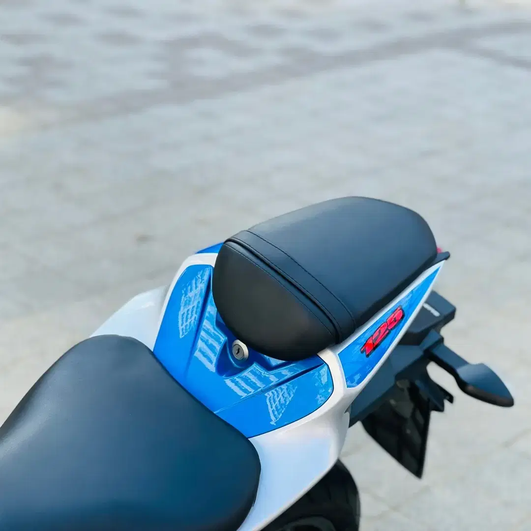 GSX R-125 2022년형 상태A+급 270만원 급매처리합니다.