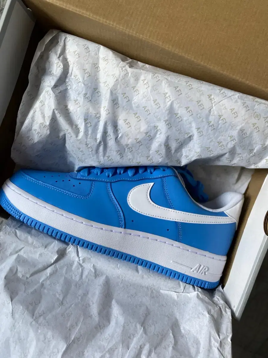 [275]Air Force 1 University Bloo