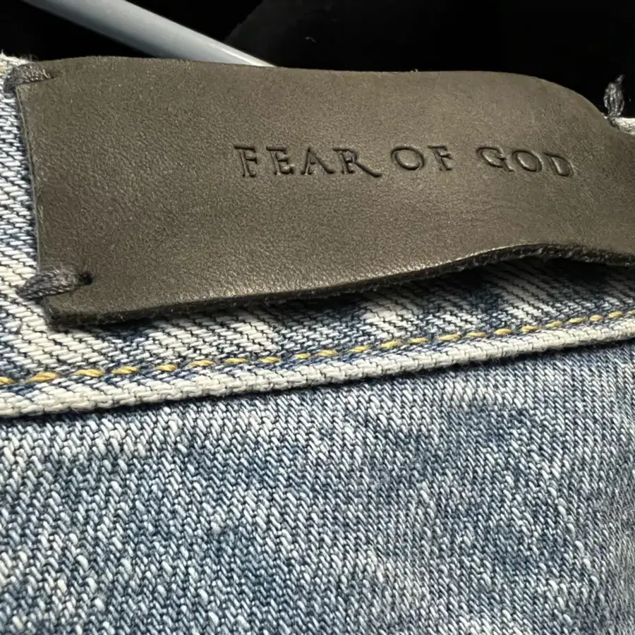 Fear of god 4th 셀비지 데님 청바지 ( 피어오브갓 )