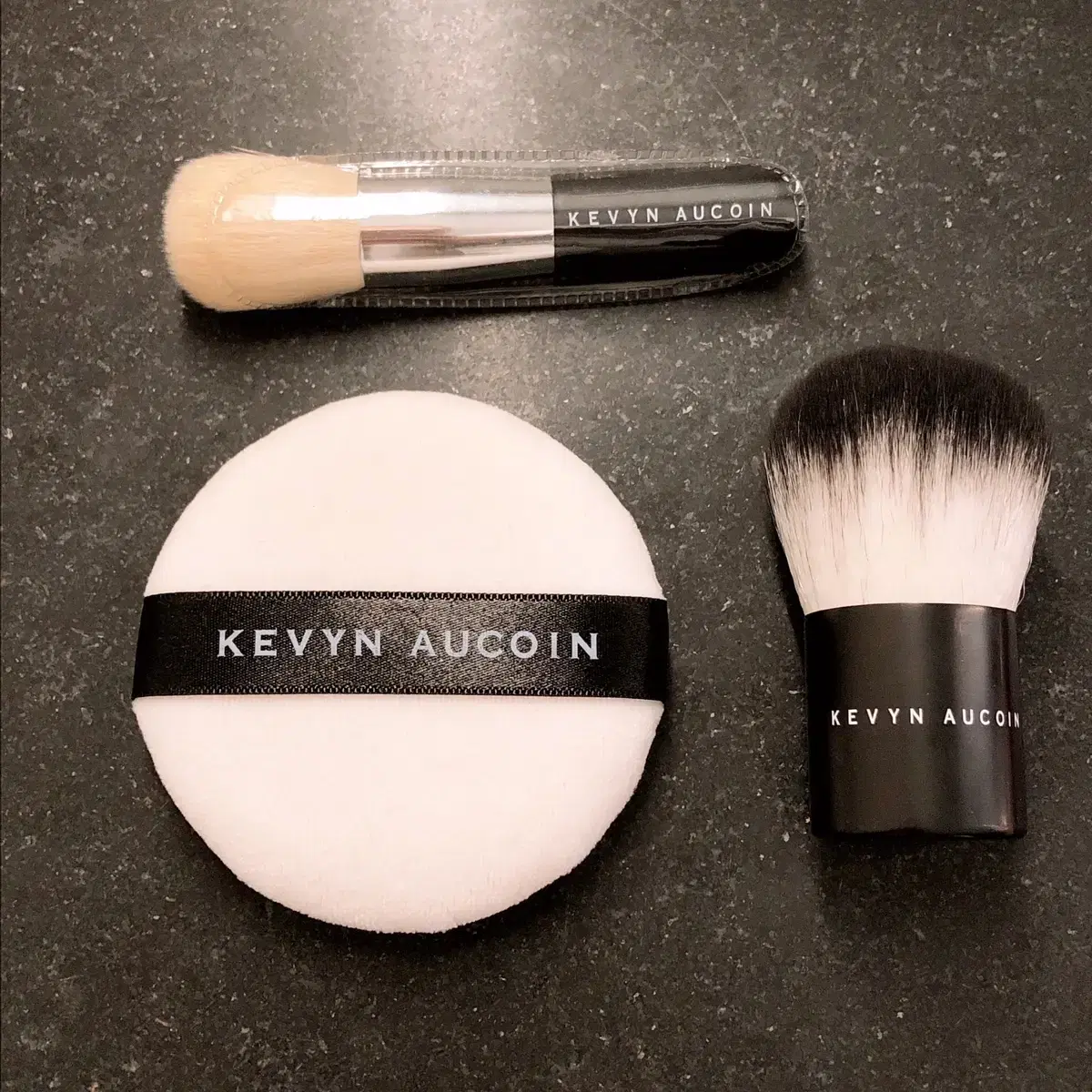 케빈어코인 전문가용 퍼프 브러시 | 브랜드 중고거래 플랫폼, 번개장터