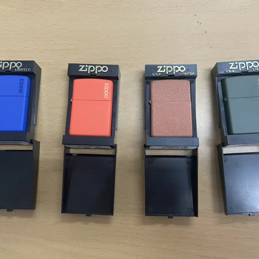 (미사용) 컬러 지포(ZIPPO)