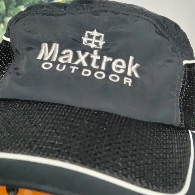 MAXTREK 맥스트렉 봄여름가을용  골프모자(상태좋은 중고상품)