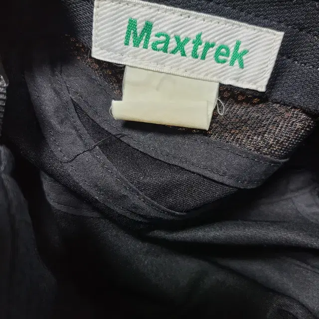 MAXTREK 맥스트렉 봄여름가을용  골프모자(상태좋은 중고상품)