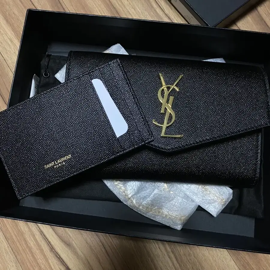 21 FW YSL 생로랑 UPTOWN 업타운 모노그램 지갑 체인백 블랙