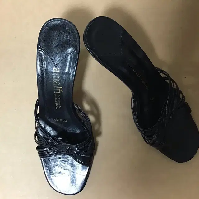 [A급 중고]Amalfi 이태리제 여성 샌달 (size 7)