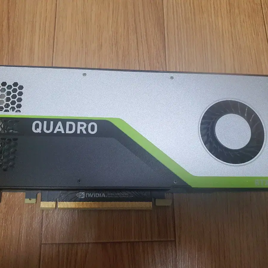 NVIDIA 쿼드로 RTX 4000 판매