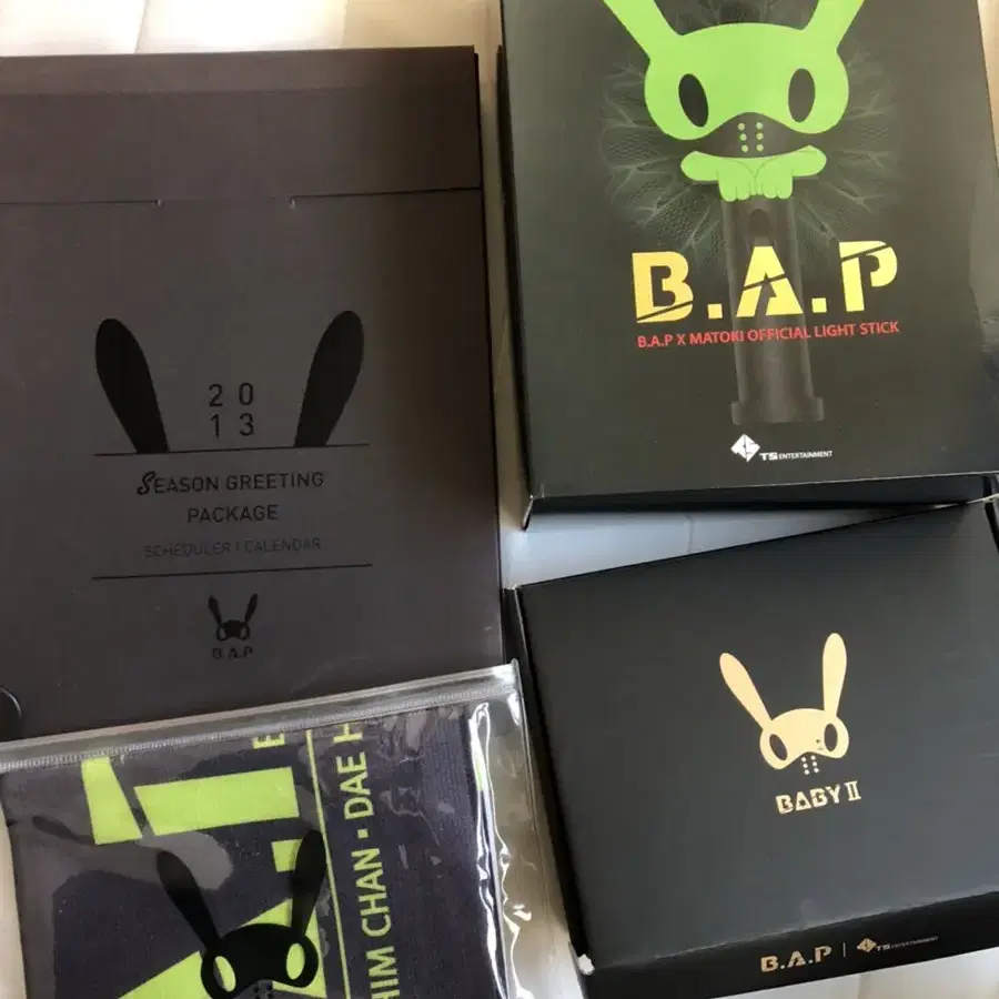 b.a.p 굿즈, 앨범