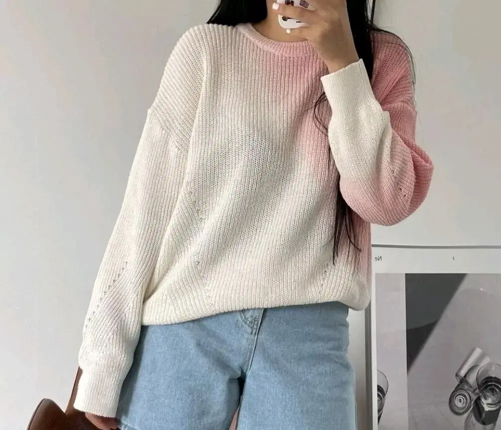 (New) Trim Pink Gradient Loose Fit Knit 5.6 -> Abby Brandy