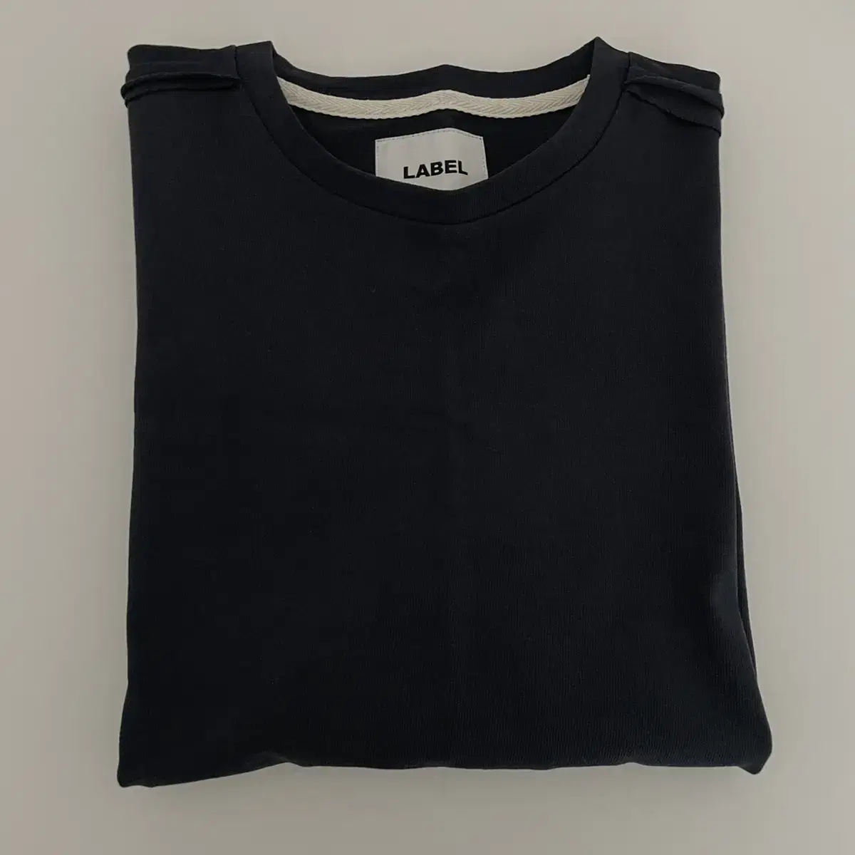 라벨아카이브 rough t-shirt navy