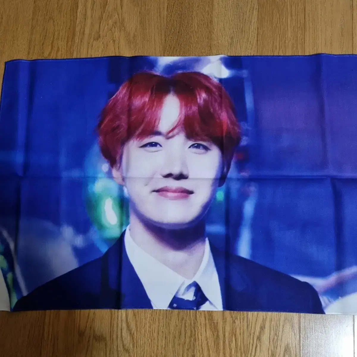 BTS j-hope reflex slogan.