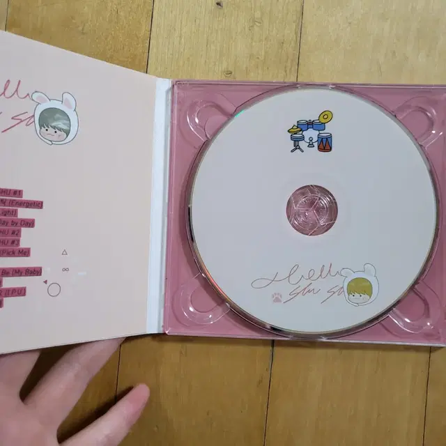 옹성우 레옹 시즌그리팅 직캠 CD