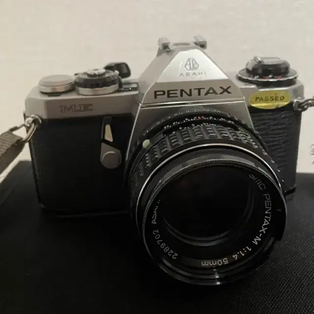 펜탁스 ME Pentax ME 필름카메라 입문템 조리개 상태좋음