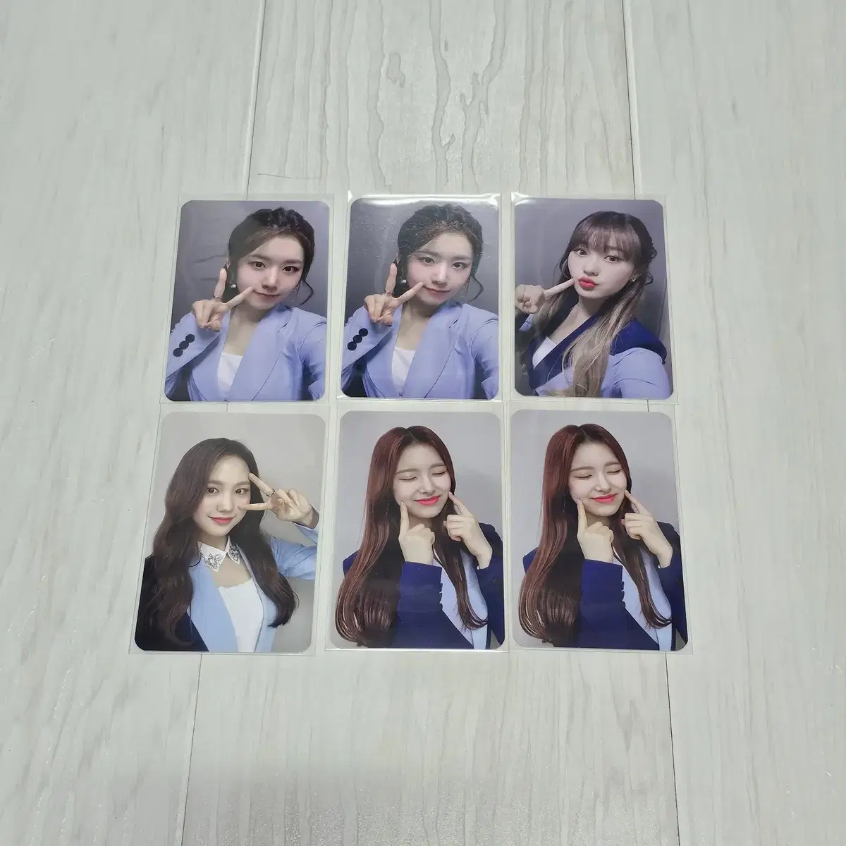 Dreamnote makestar sells photo cards.