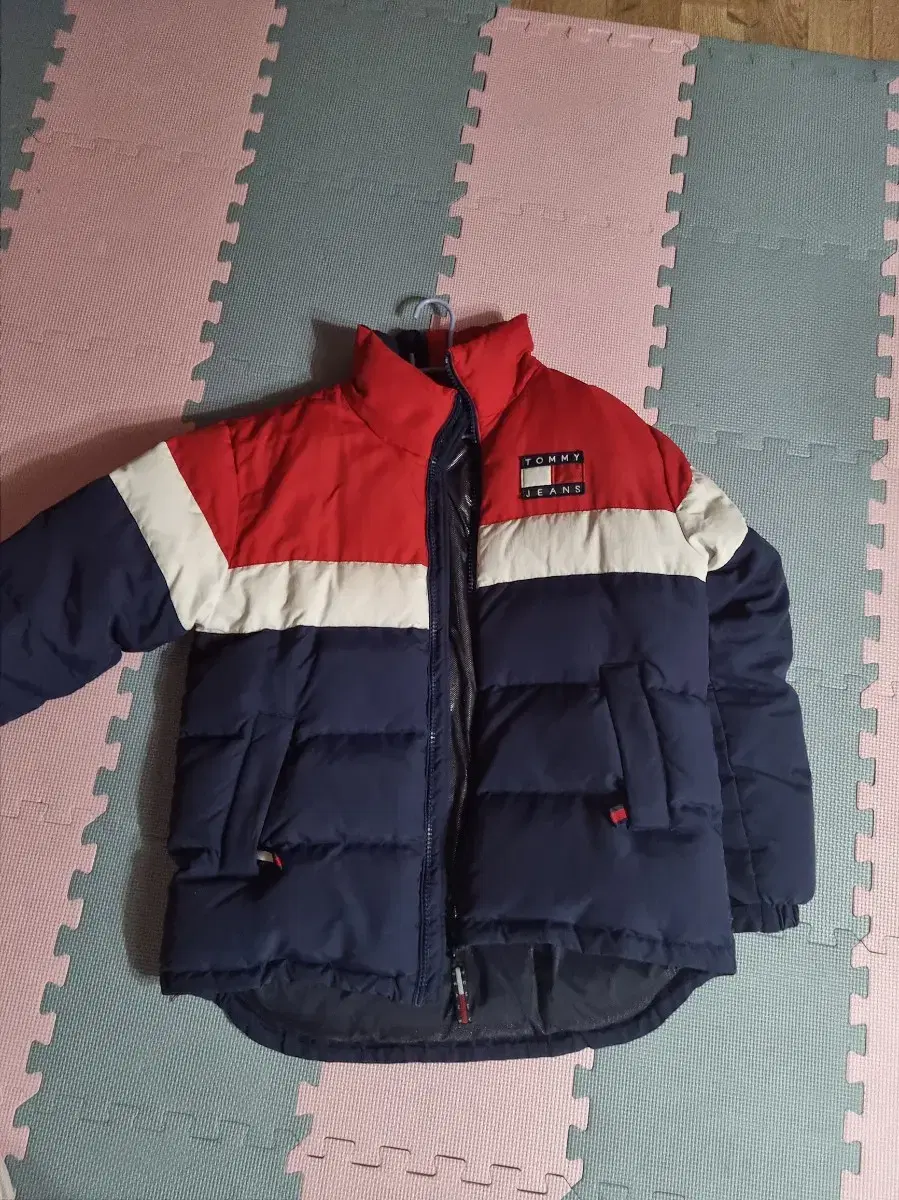 타미힐피거 캡슐 패딩 tommy