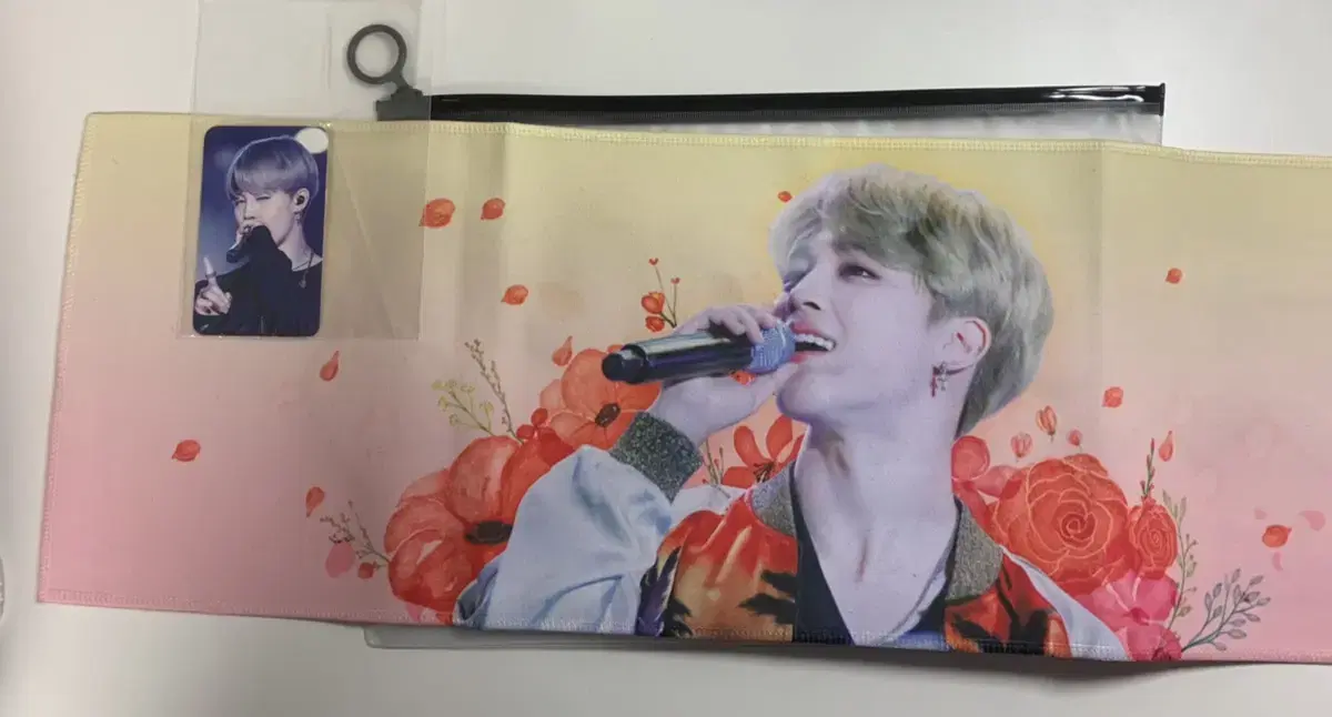 지민 반사 슬로건