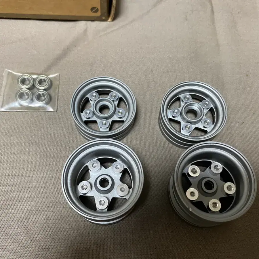 TAMIYA SAND SCORCHER wheel set