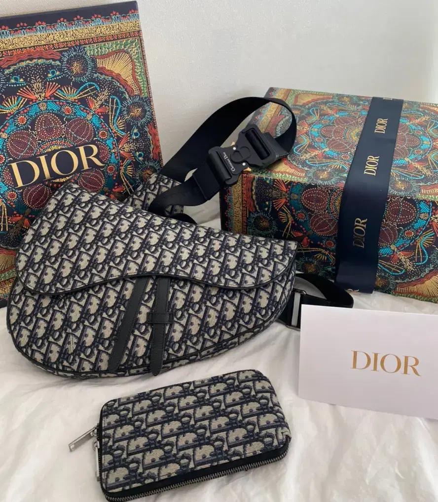 (on sale) Dior Maxi Saddle Bag 