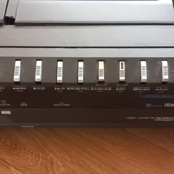 (가격인하)대우 베타 비디오 레코더 팝니다 DVR-833W(1984)