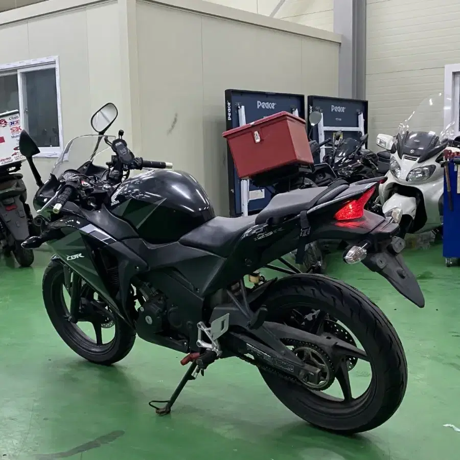 cbr 125cc 14년식 블랙 팝니다