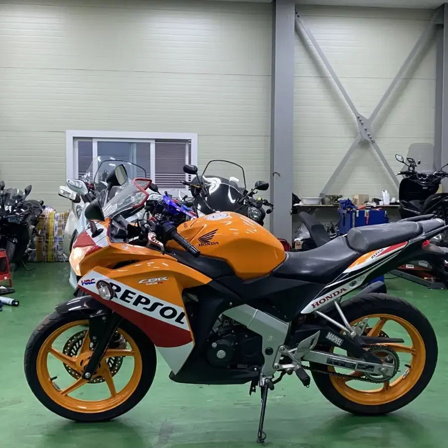 cbr 125cc 16년식 랩솔 팝니다