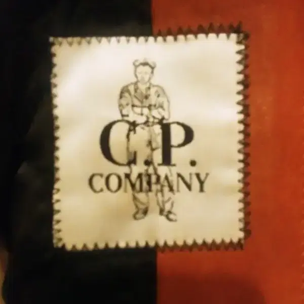 CP COMPANY 레더 고글