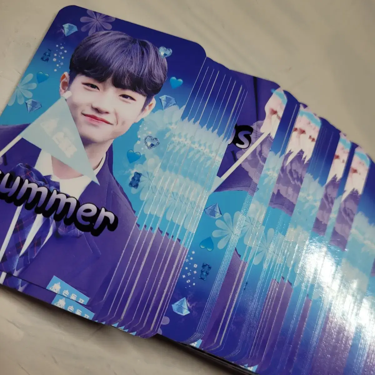 Produce son dongpyo photo cards to sell!