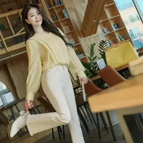 둥근카라 쉬폰 블라우스+데일리 부츠컷 팬츠(M) SET