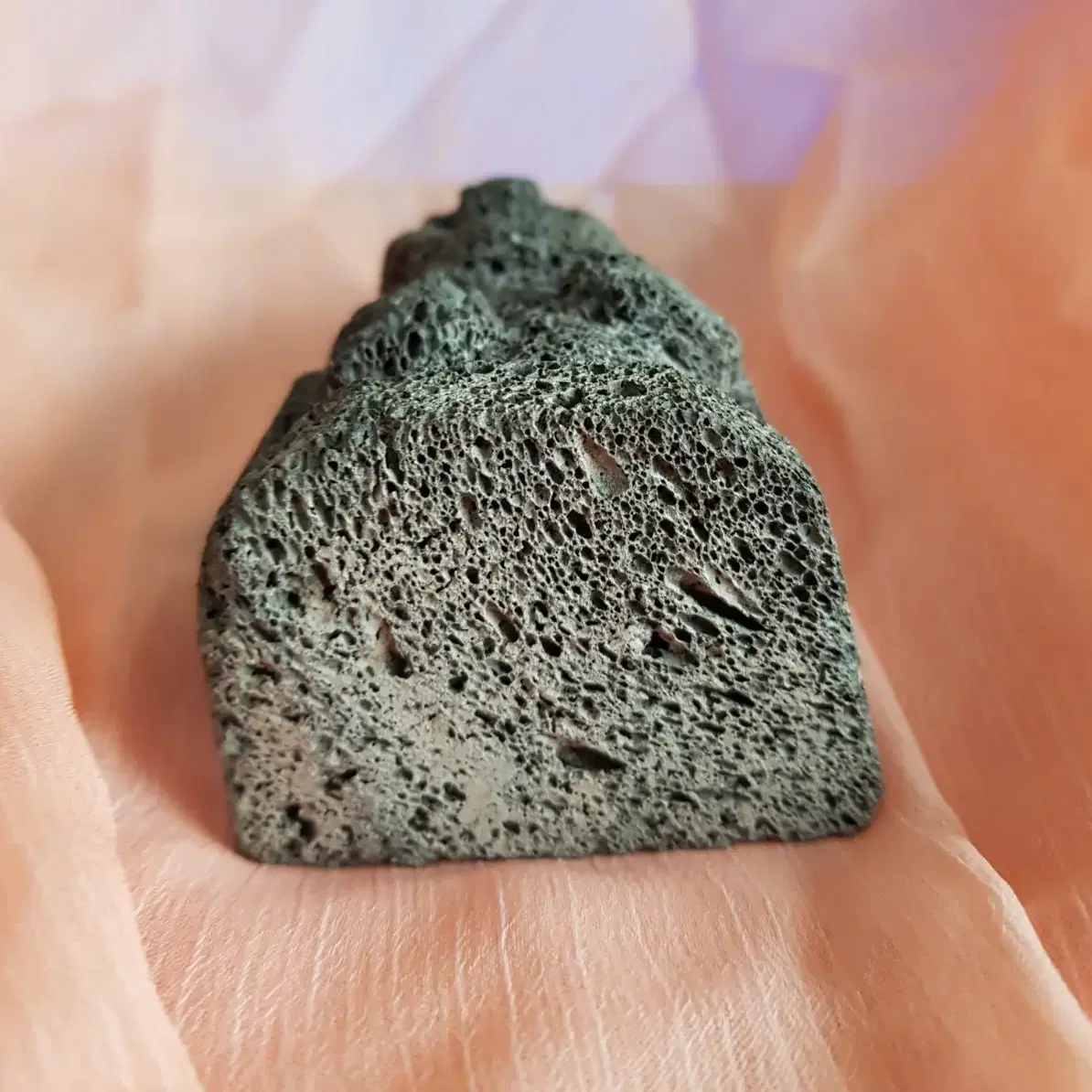 Natural dolhareubang, a souvenir from a trip to Jeju Island #제주도,#돌하르방,#기념품,#수집품,#여행  on Bunjang Global Site.