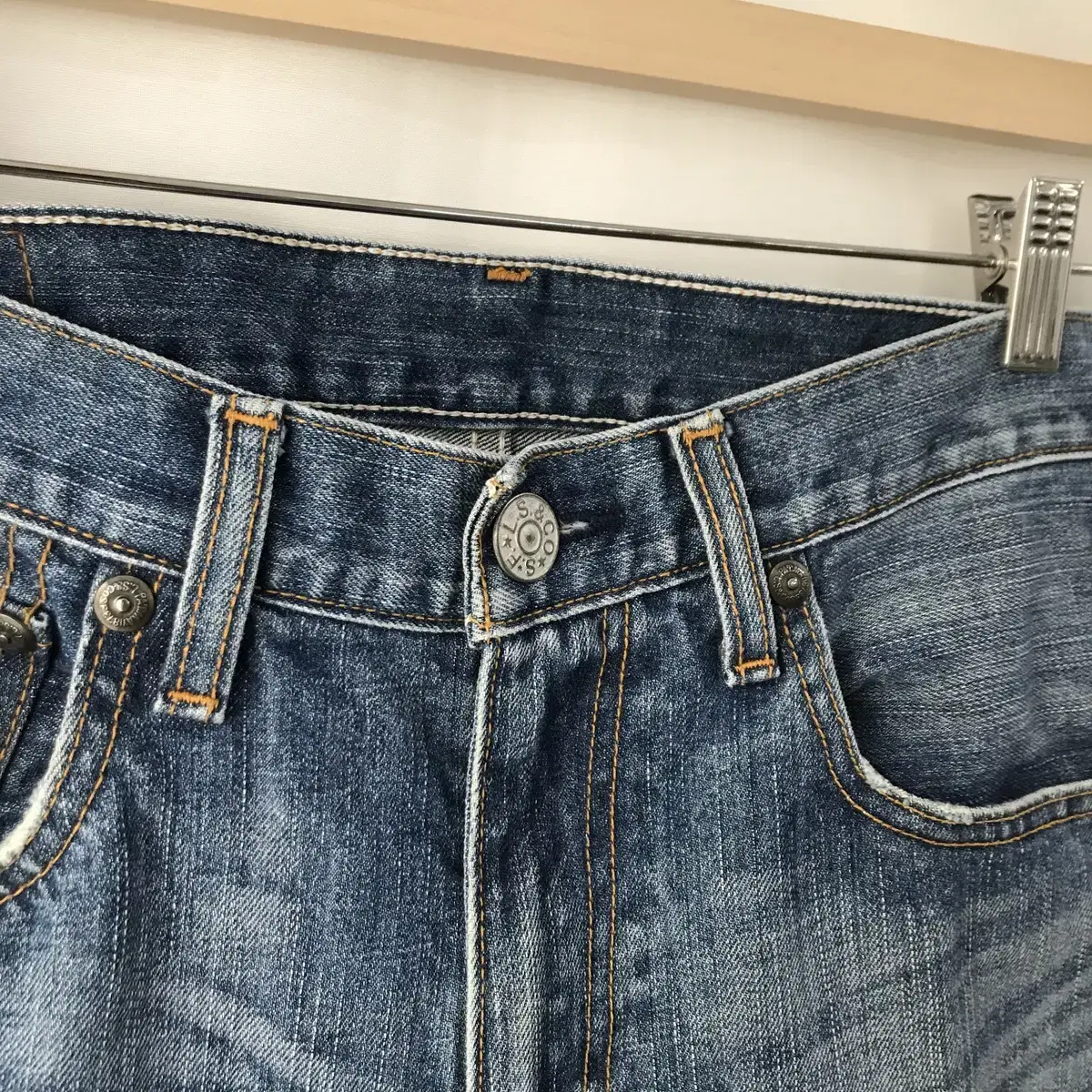 LEVI'S 505 denim