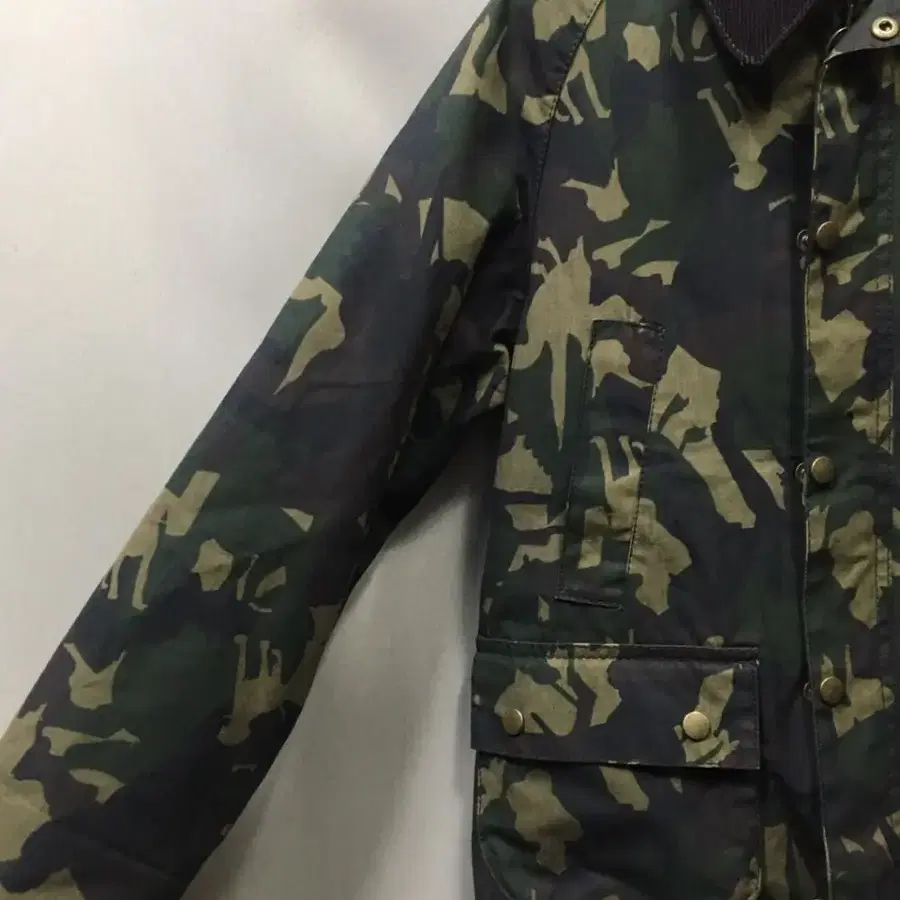 barbour bedale camo 자켓.왁스.주니어