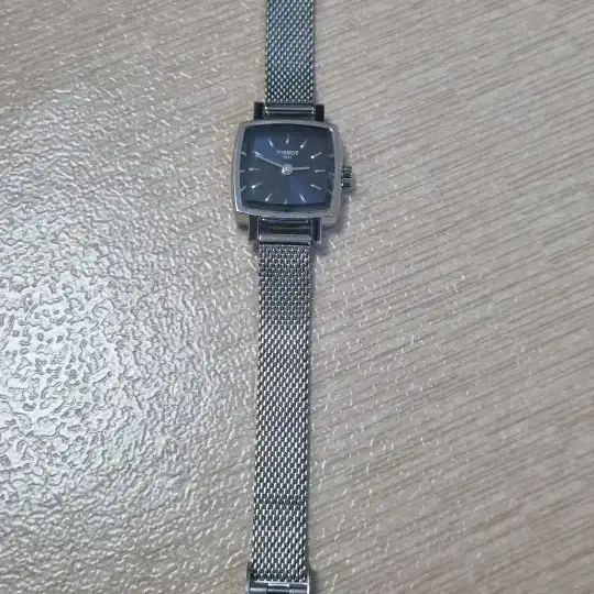 티쏘 Tissot 여성 손목시계