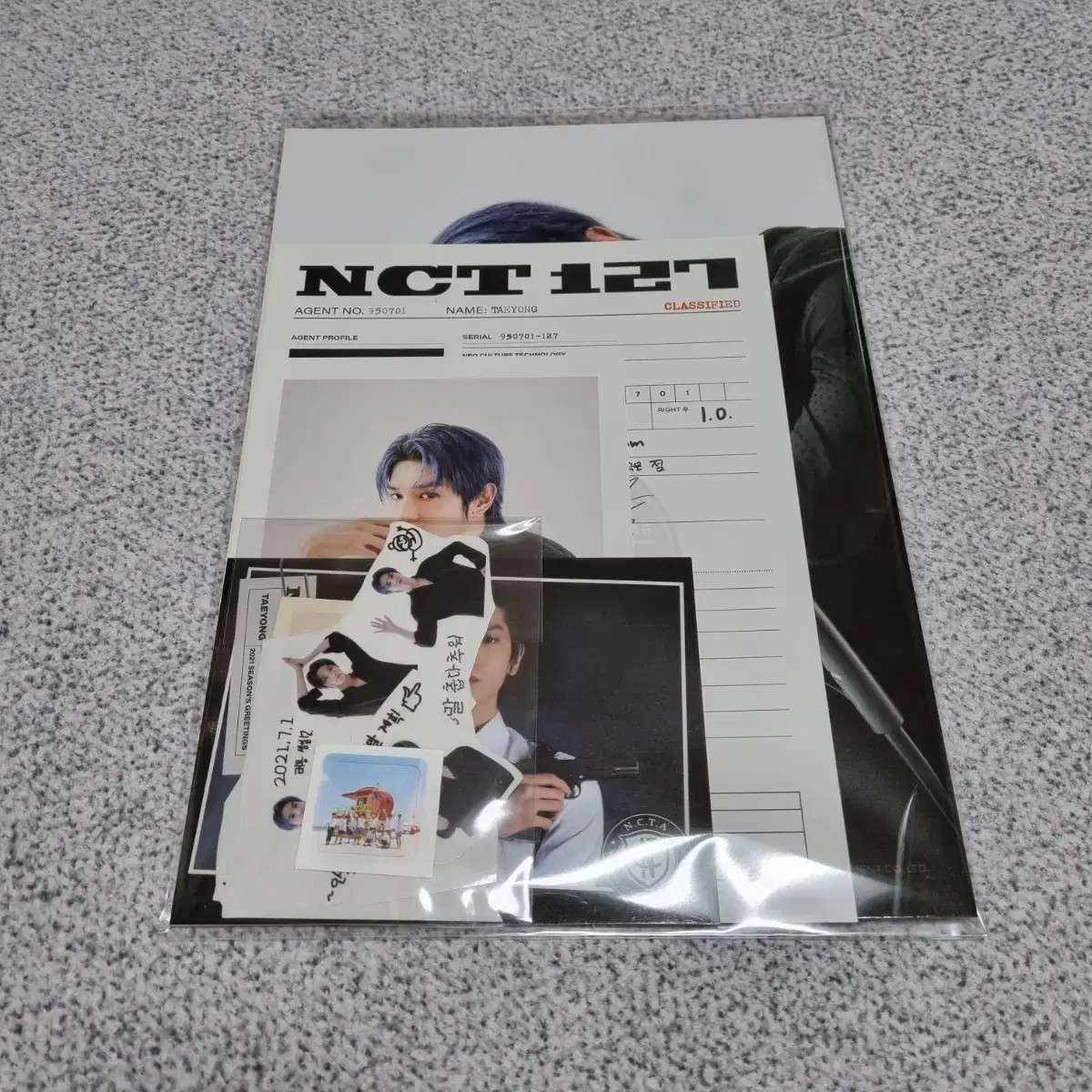 nct 127 2021 season's greetings seasons greetings taeyong buncheol