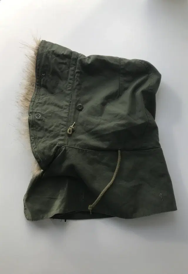 FISHTAIL PARKA HOOD 