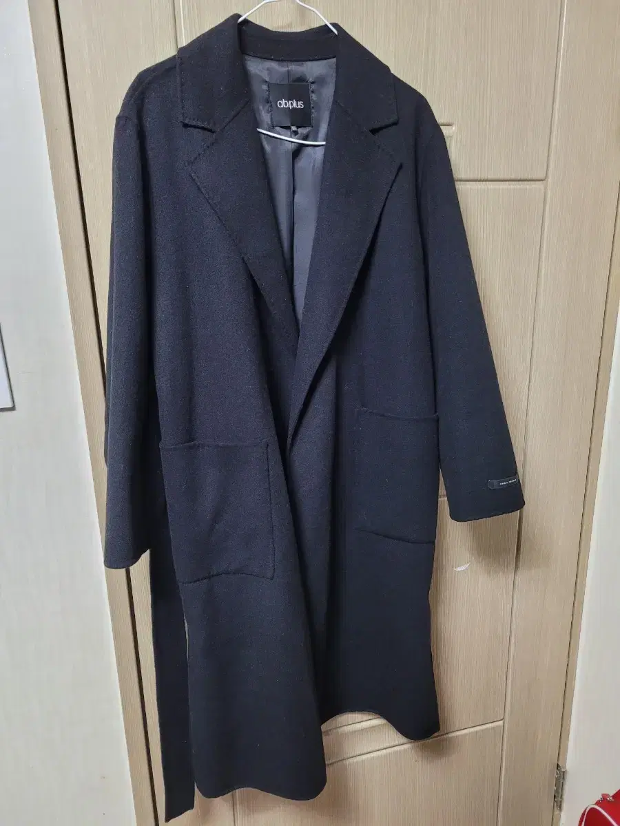 ab plus Handmade Coat Black