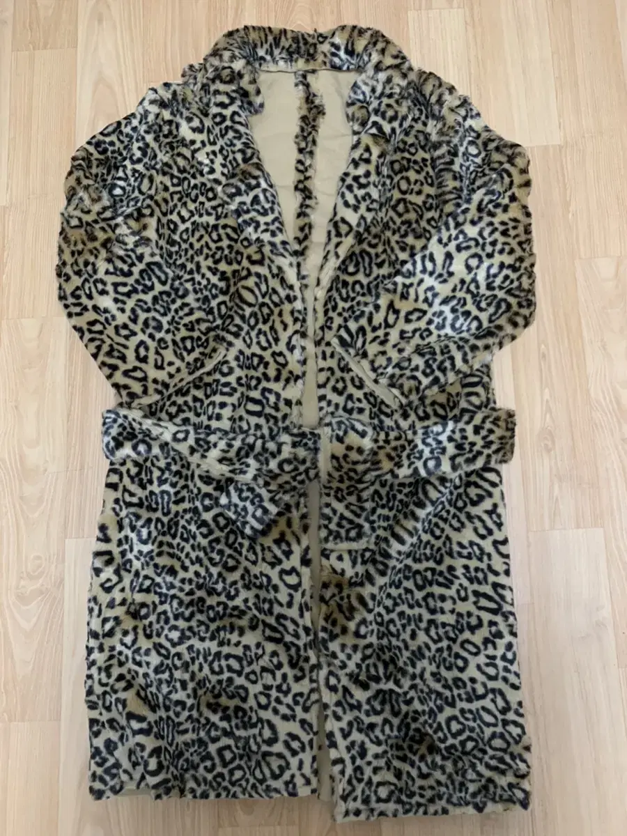 Leopard-print long coat 