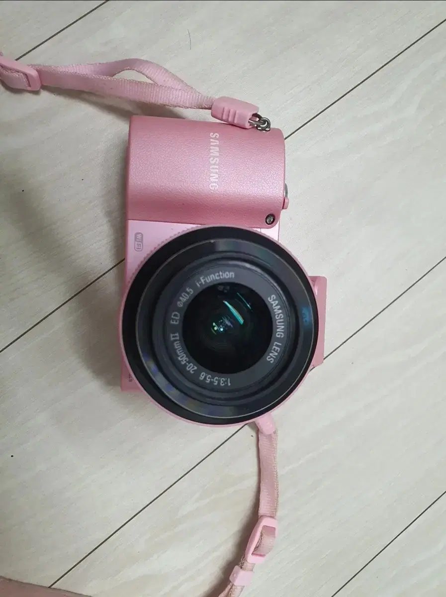 삼성 미러리스 NX 1000