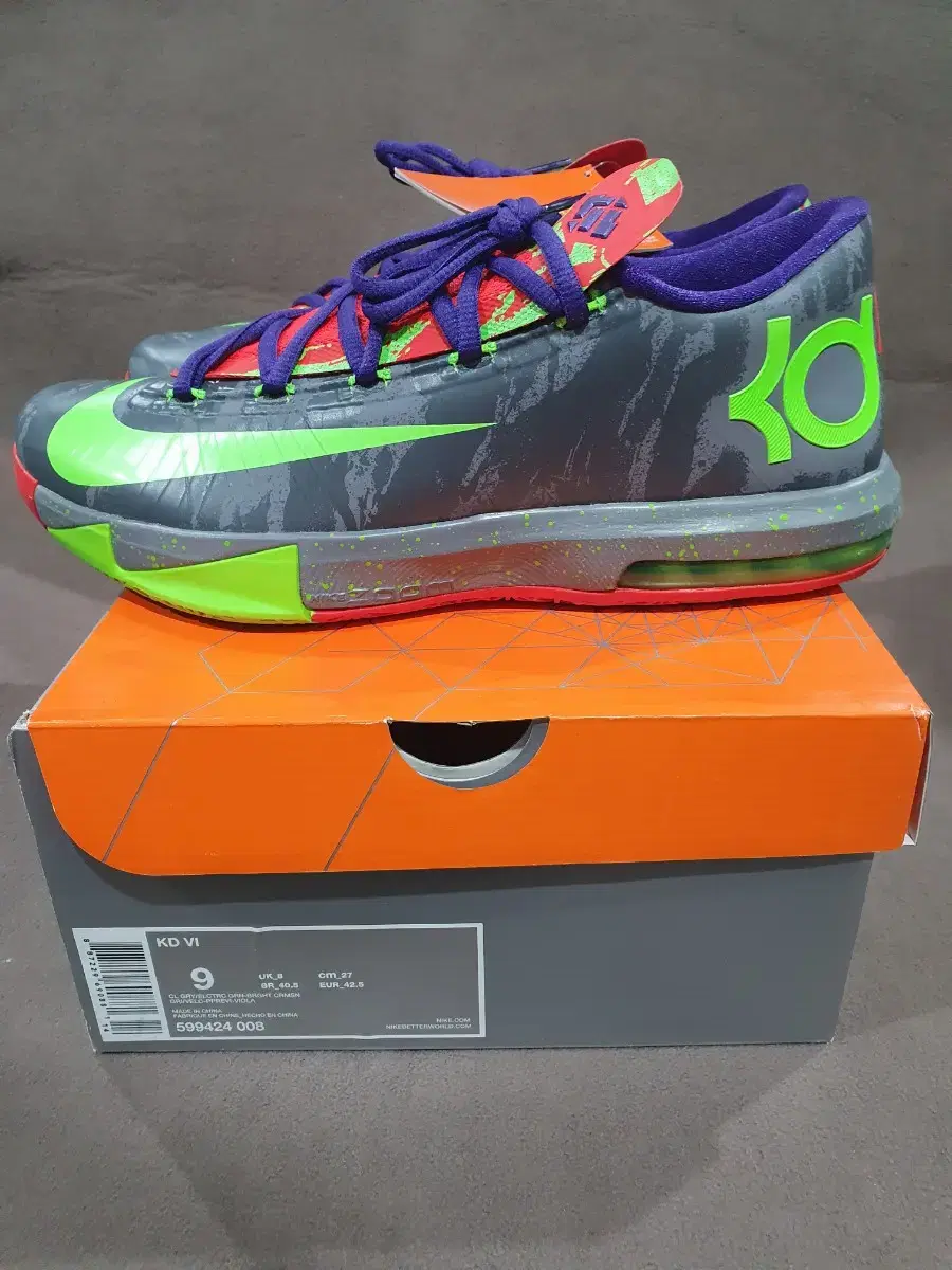 나이키 KD6 Energy  599424-008 270mm팝니다