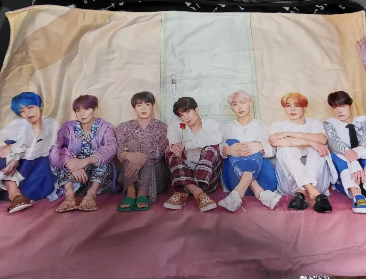 BTS pink pop up small poetry blanket bangtan blanket pop up blanket